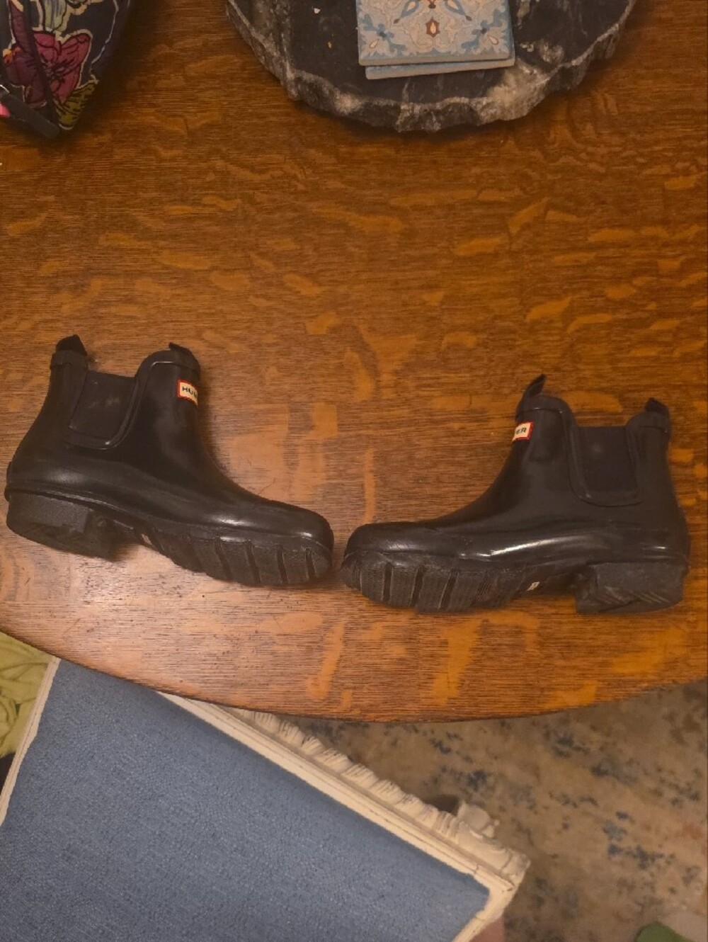 Hunter Black Chelsea Short Rain Boots - Picture 3 of 8